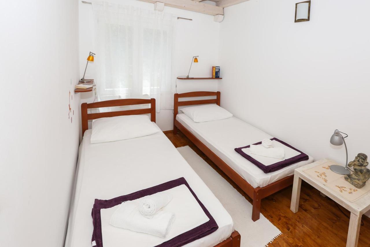Spacious Apartment Lucia Prozura Ngoại thất bức ảnh